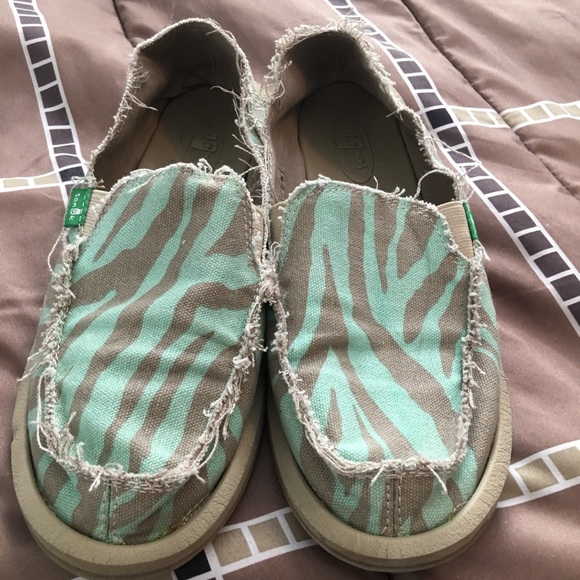zebra sanuks